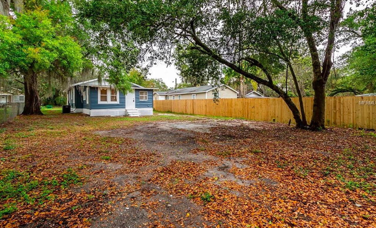 1219 E Ida St, Tampa
$219,900
Year built: 1925
3 bed, 2 bath, 1,136 sqft
This heavily-remodeled, nearly a decade old bungalow comes with plenty of updates like new wood cabinets, granite counter tops, custom back splash, new stainless steel GE appliances, bathrooms, and new lighting and plumbing fixtures.
Photo by Zayne Amin Photography