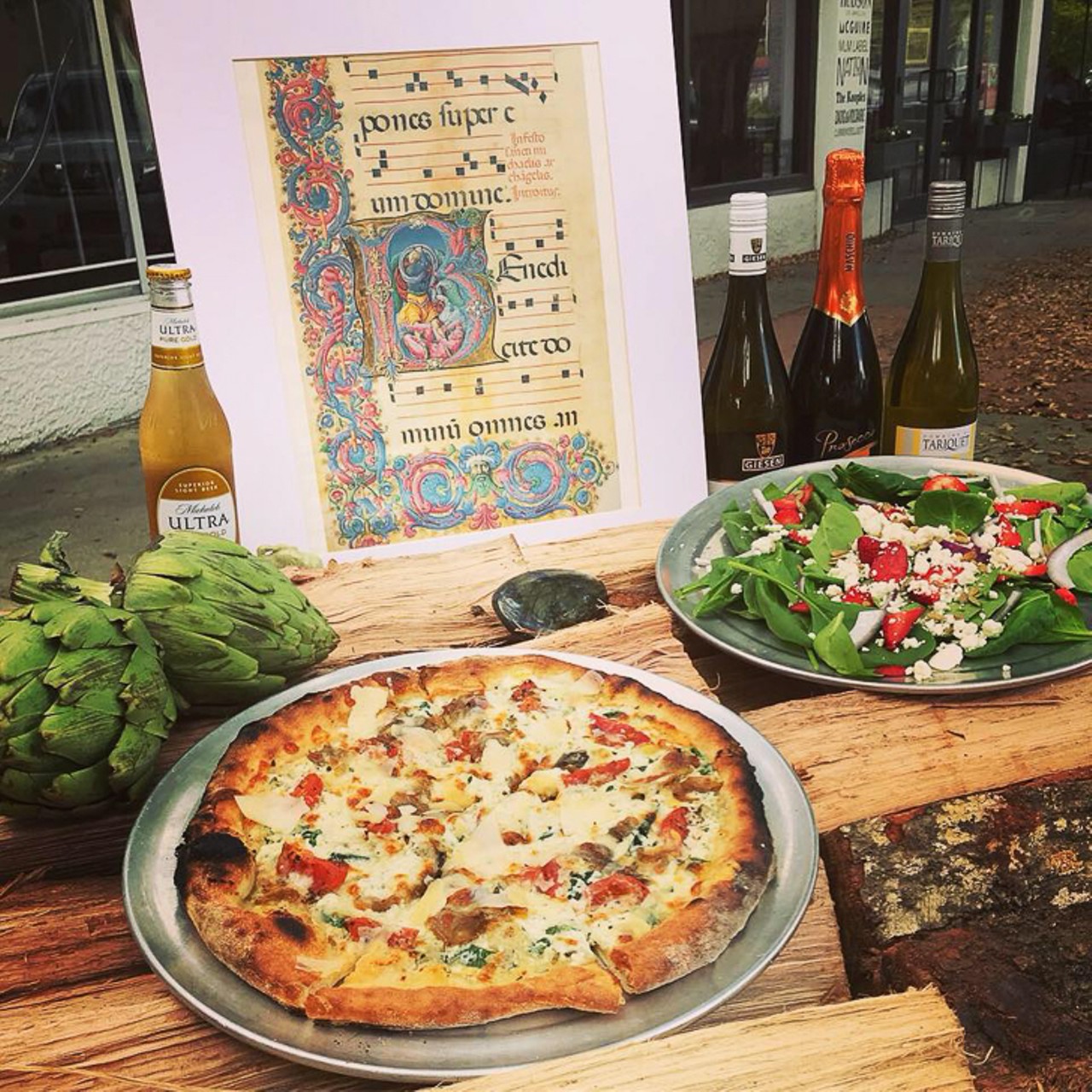 Pizza Box  
923 Central Ave., St. Petersburg
This restaurant in St. Petersburg specializes in organic and handmade food. Oh, and the pizza is wood-fired.
Photo via Pizza Box/Facebook