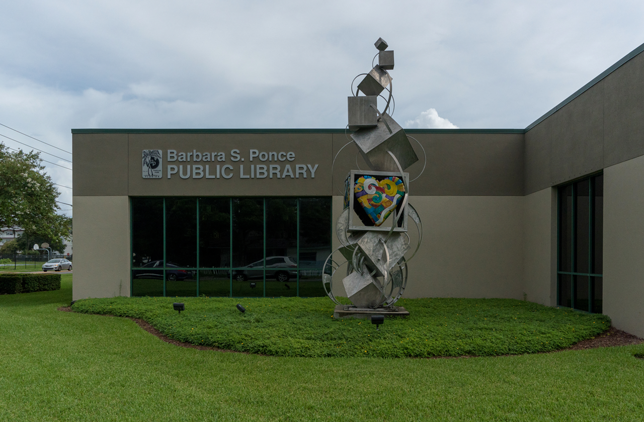 Pinellas Park Barbara S. Ponce Library: The Pinellas Park Library has partnered with the Pinellas Park Art Society to keep local art in the library year-round. Right now, they have about a dozen Kenny Maguire paintings on display near the main entrance. That majestic sculpture out front is "The Heart of Pinellas" by Clayton Swartz. Around the corner, you can see "Dream Sparrow" by local sculptor Donald Gialanella.