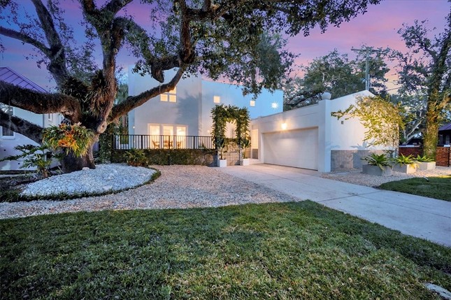 A 1980s South Tampa gem designed by Bern's architect Richard Zingale is now for sale