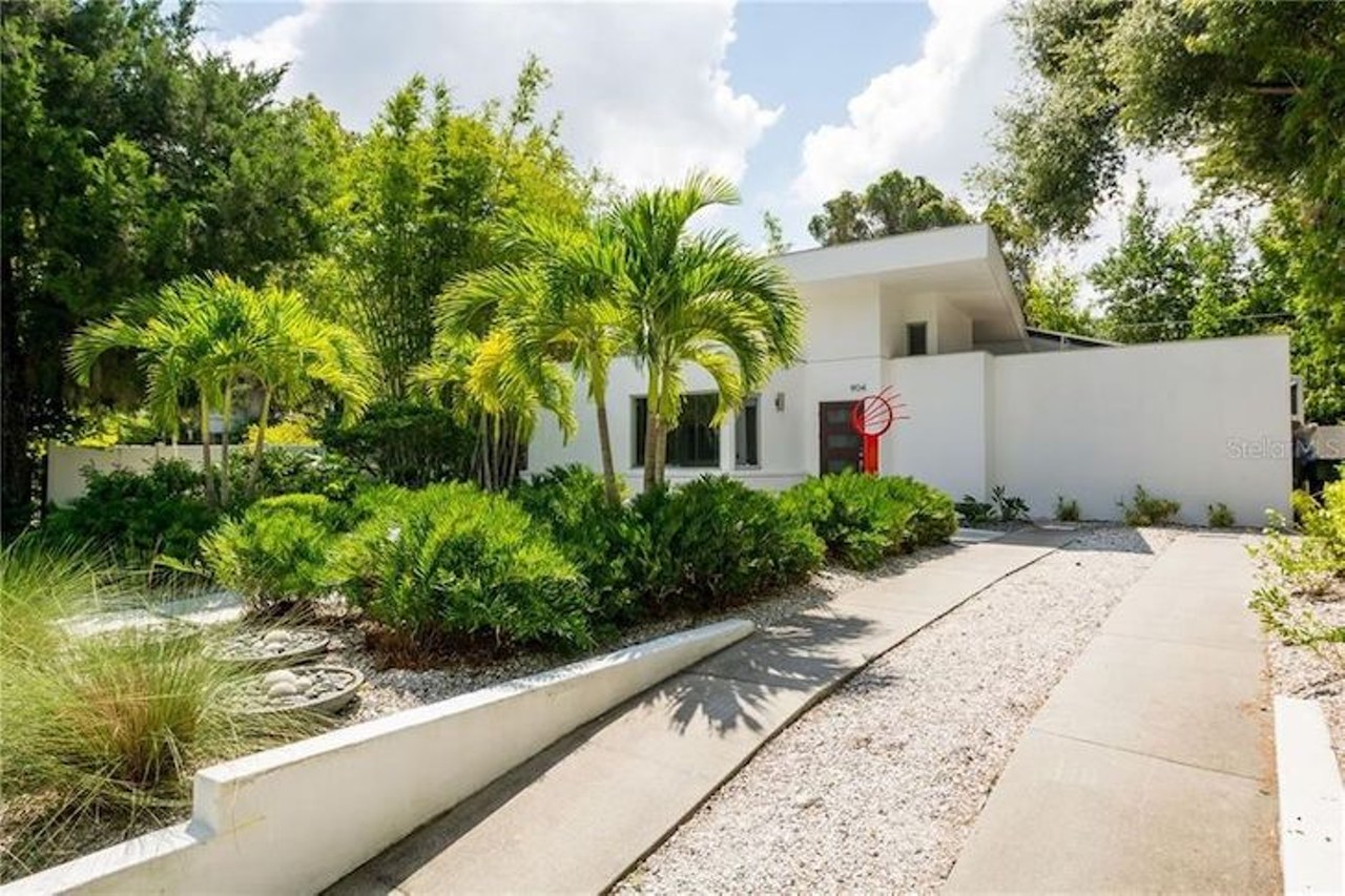 A home designed by two pioneers of the Sarasota School of Architecture is now for sale