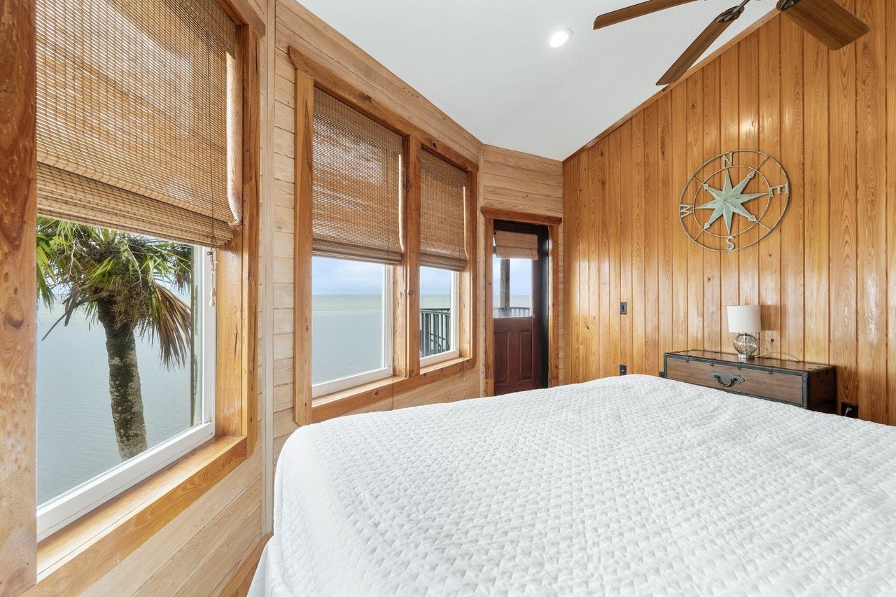 A rare bungalow on Florida's private Black's Island is now for sale