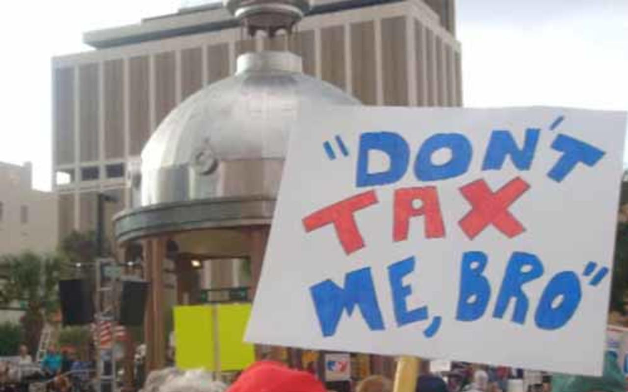 4/15/10: A tax-day rally saw a big Tea Party turnout in downtown Tampa's Joe Chillura Courthouse Square Park.