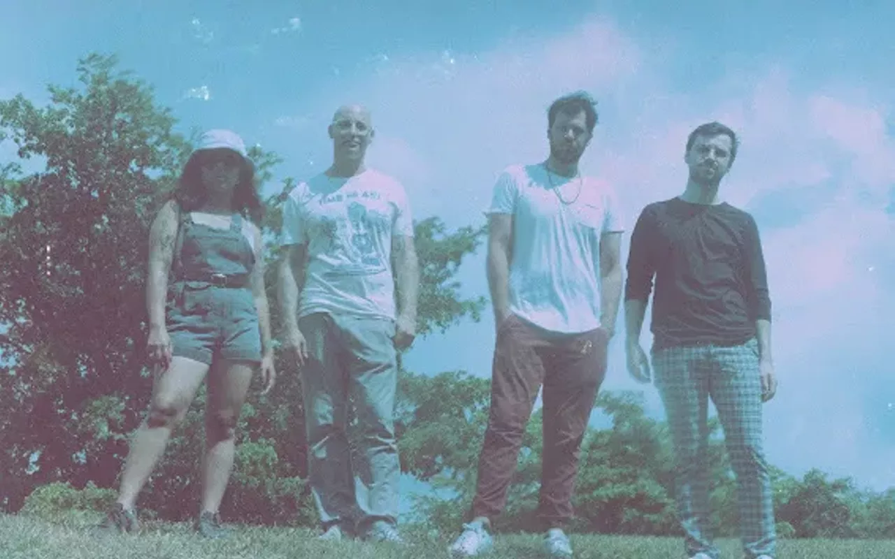 Image: Abstract Citizen with La Lucha, Live at The Far Forest