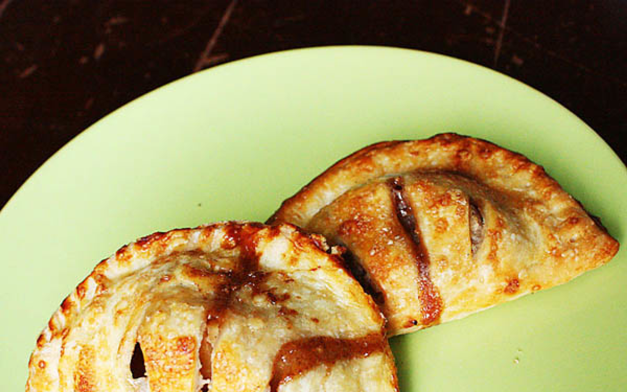 Apple-pecan hand pies make for an easy, crowd-pleasing dessert