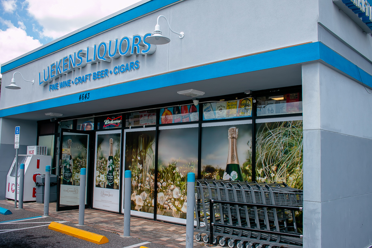 Image: Best Liquor Store