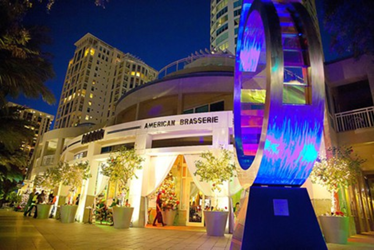 Image: Best Outdoor Dining