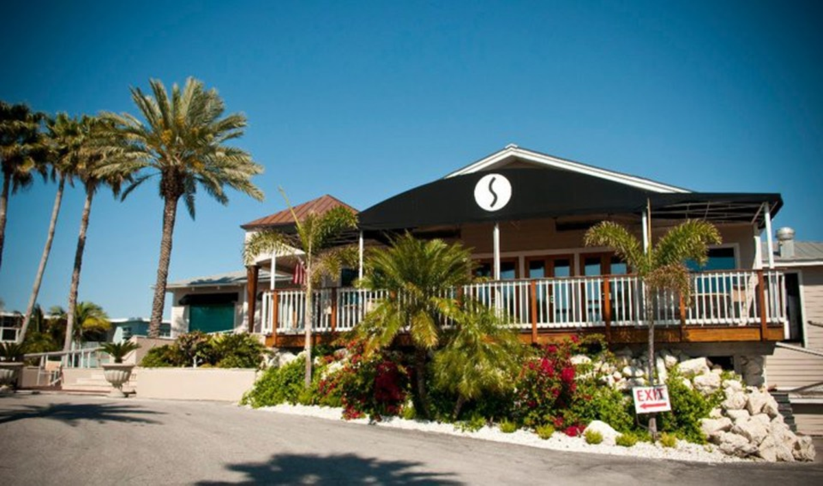 Image: BEST SEAFOOD RESTAURANT