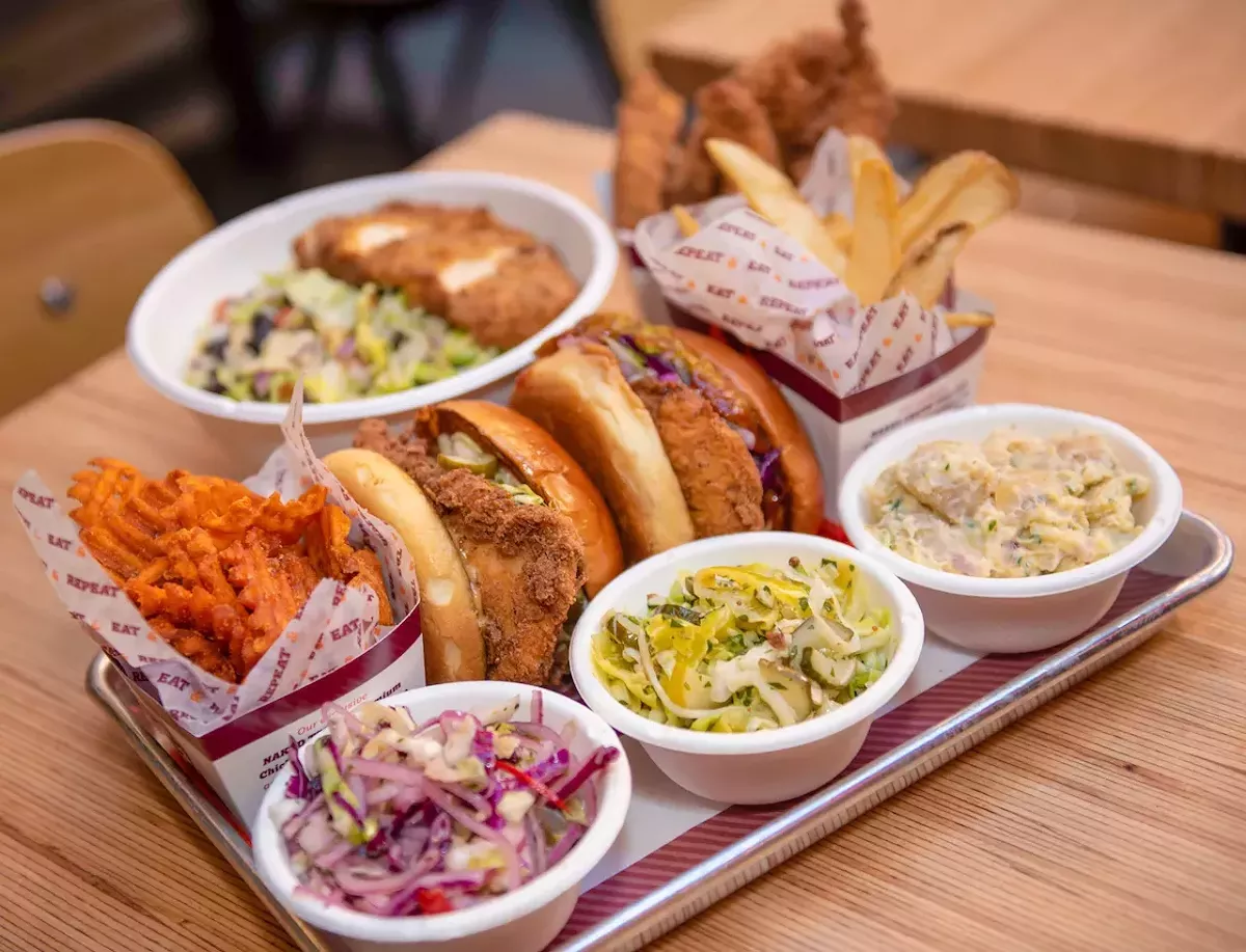 Big Chicken's menu is a combination of Shaq's home-cooked childhood favorites and the hottest trending flavors, chock full of chicken sandwiches, tendies and more.