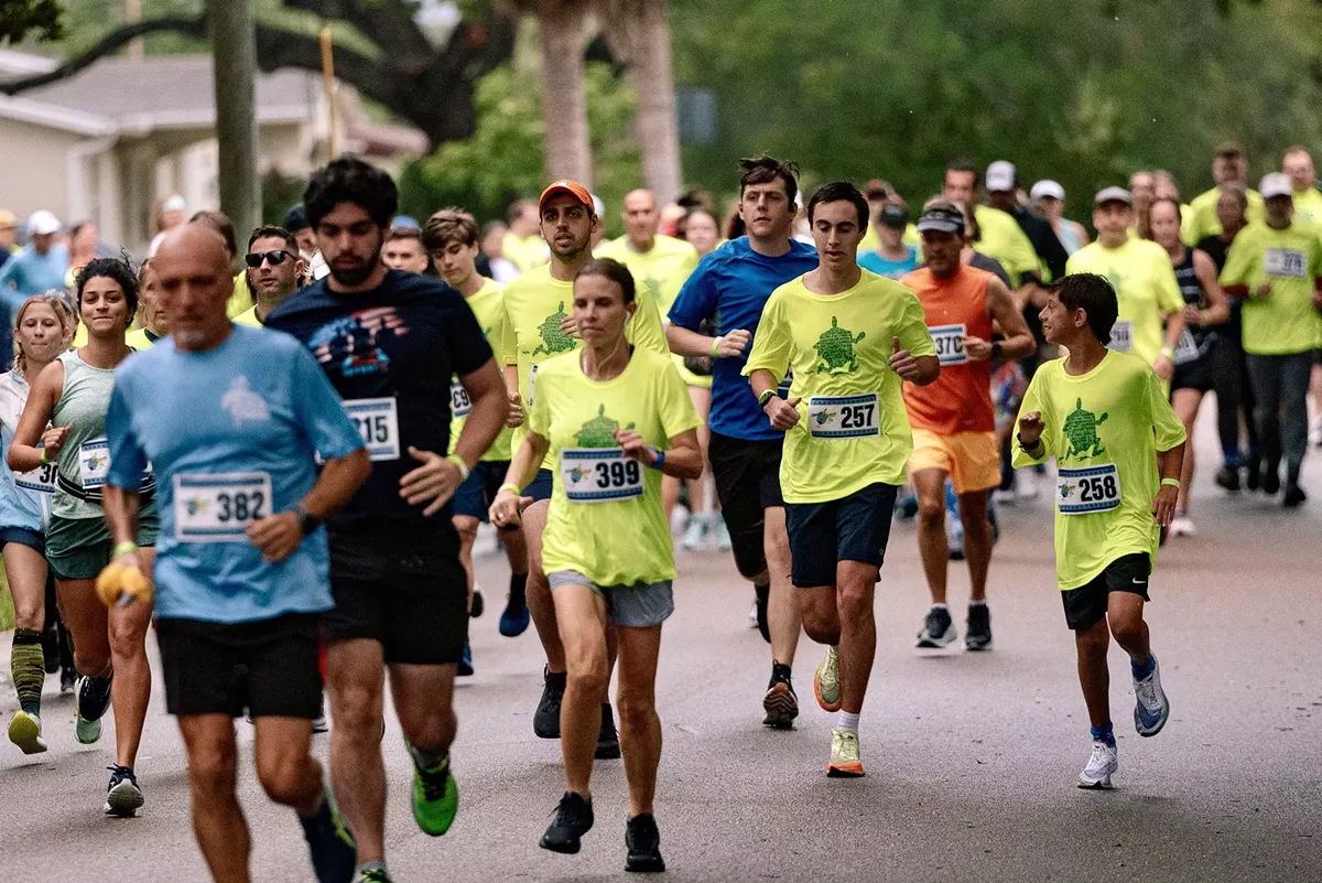 Chase the Dreidel runners in 2023!