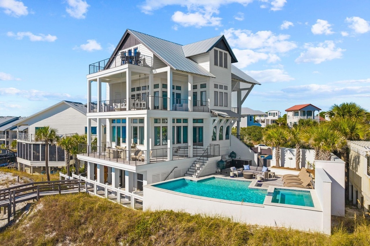 Country star Luke Bryan finds a buyer for his Florida beach house ...