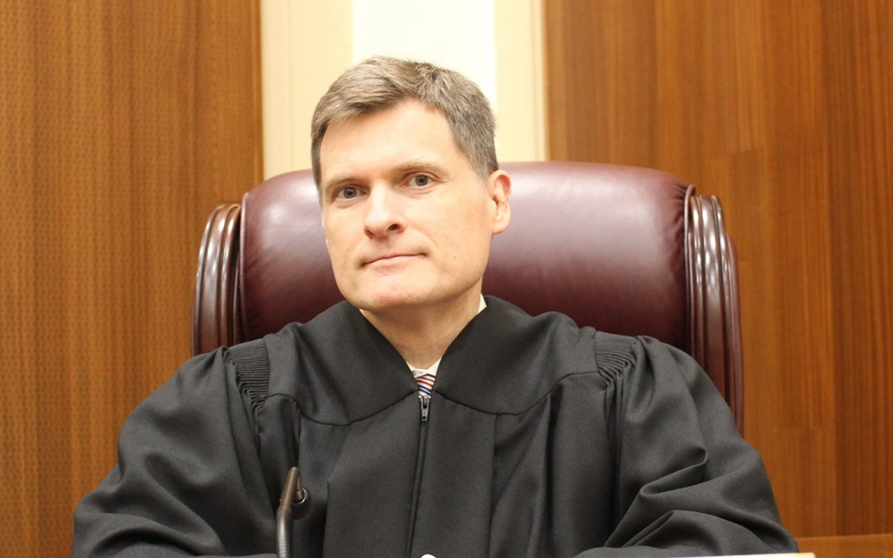 Creative Loafing Tampa Bay recommends a ‘No’ vote to retain Carlos Muñiz as Justice of the Supreme Court