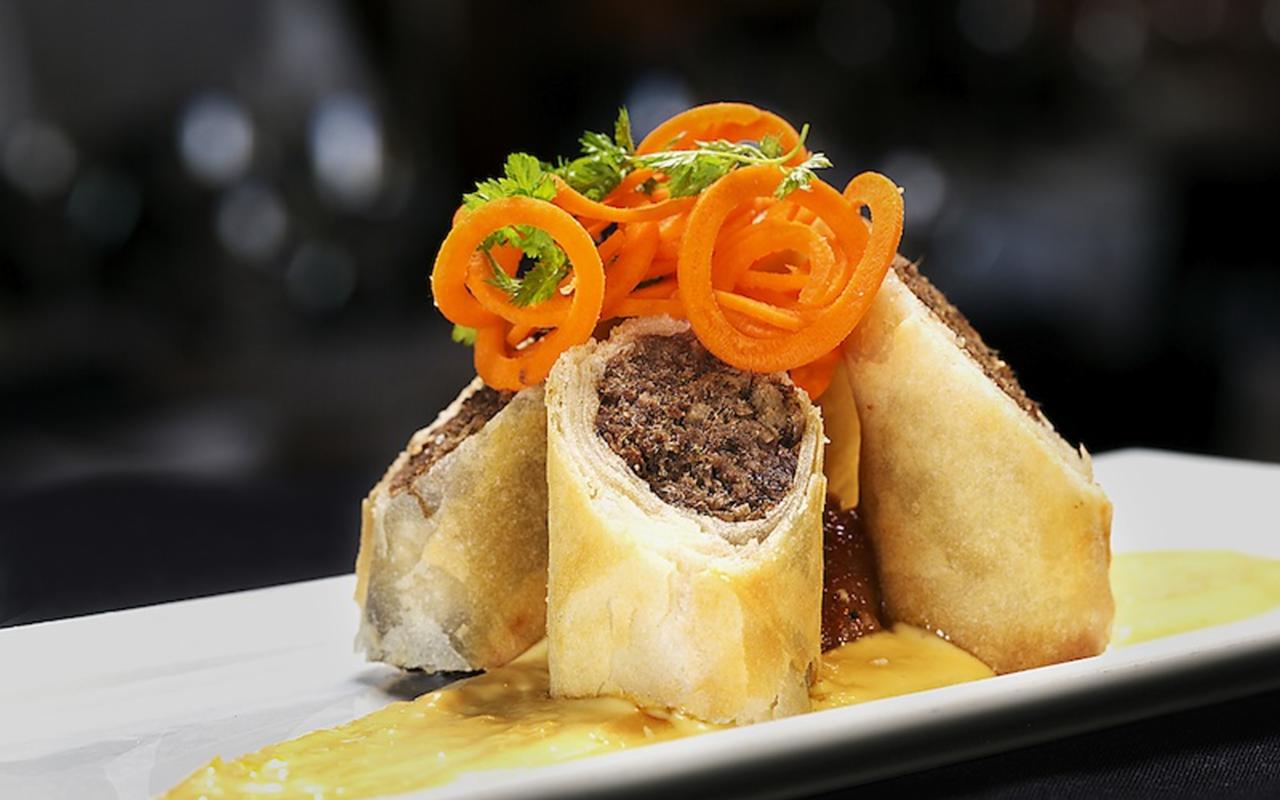 APP ATTACK: The tasty Havana short rib spring roll knocked the table for a gastronomic loop.