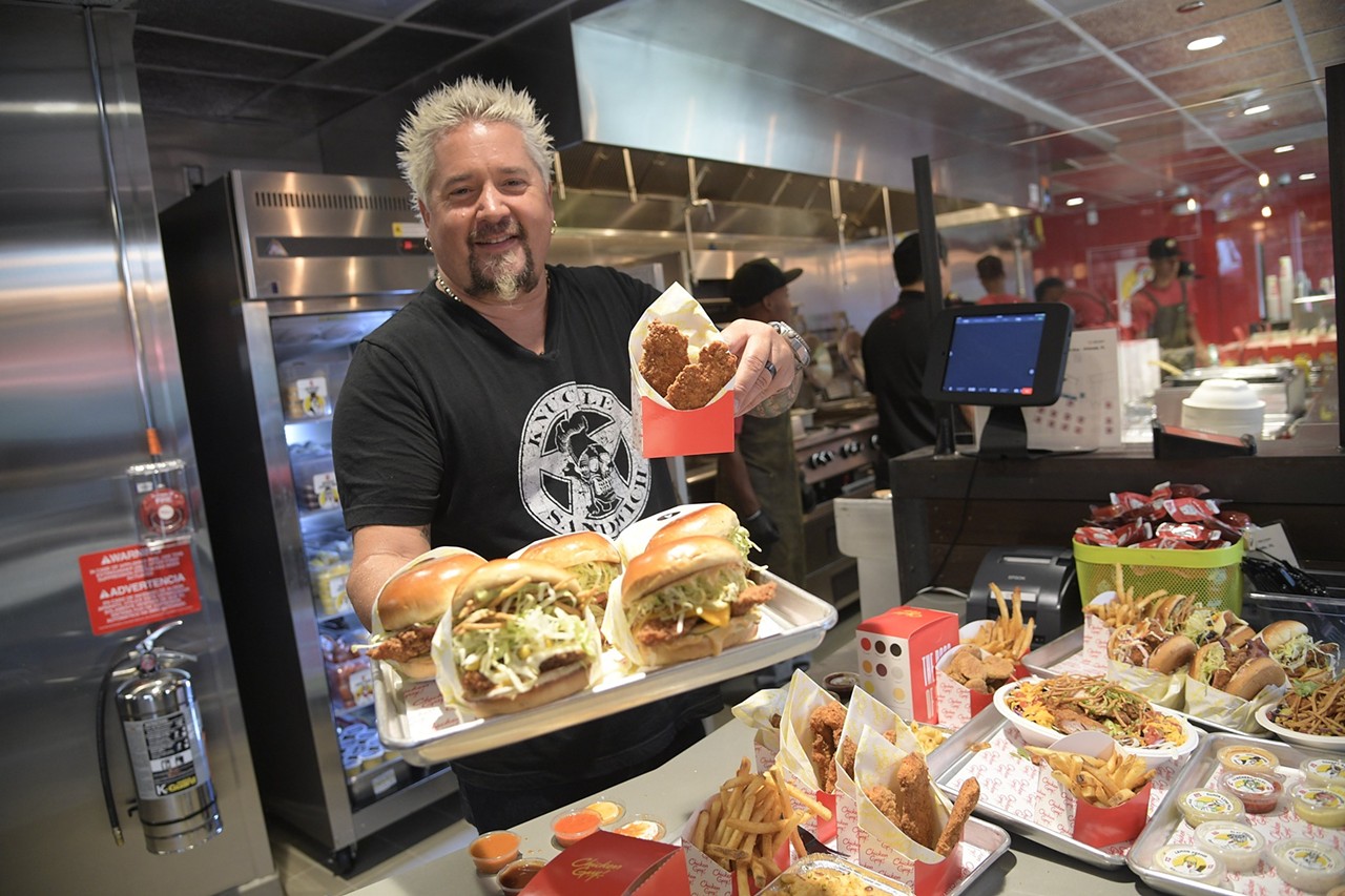 Chicken Guy
25769 Sierra Center Blvd., Wesley Chapel
Chicken Guy, a fast-food chicken sandwich and tender concept spearheaded by the
Mayor of Flavortown himself, will soon open a new location in Wesley Chapel. Co-founded in 2018 with Planet Hollywood founder Robert Earl, the chain's menu primarily focuses on chicken tenders and Guy's "Big Bite" chicken sandwiches, which are both served either grilled or "crispy fried." There's also shakes, fries, mac and cheese, salads and more up for grabs. No exact opening date has been announced for the new Wesley Chapel restaurant, but local blog Tampa Bay Is Awesome says it will debut in October.
Photo via Chicken Guy/Facebook