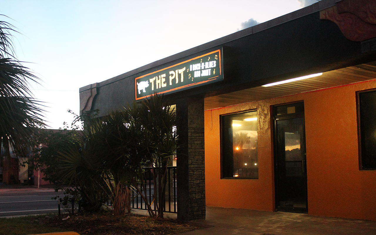 The Pit will bring blues and barbecue to St. Pete Beach's Gulf Boulevard.