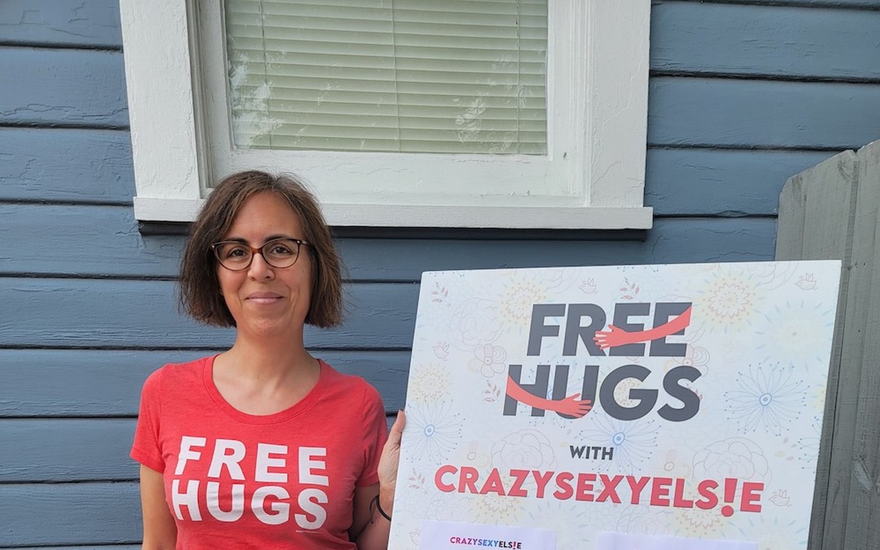 FREE HUGS with Crazy Sexy Elsie