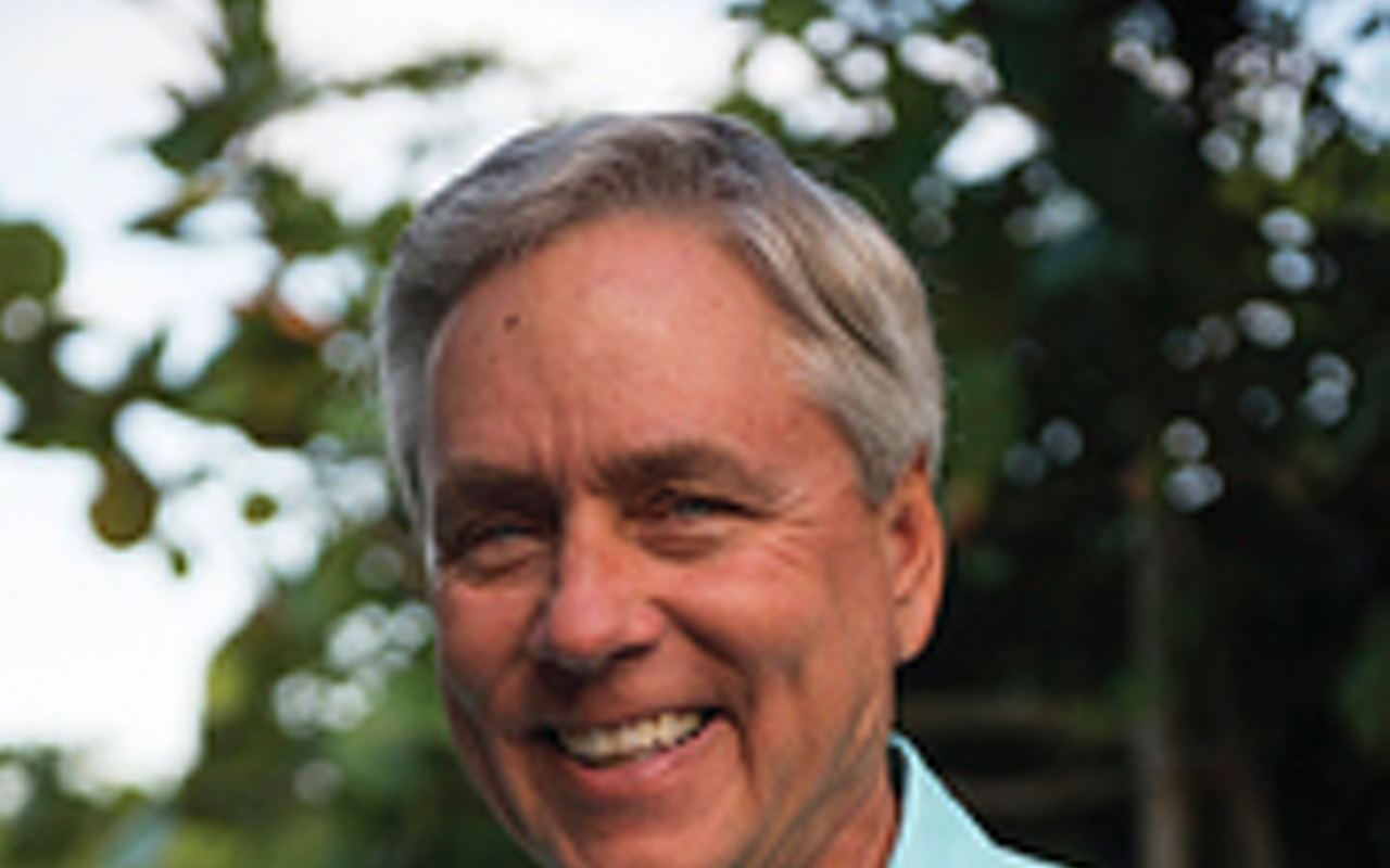 Carl Hiaasen is one of the speakers at Tampa Theatre's new Limelight series. Tickets for the series — which is subscription only — go on sale Friday, Dec. 7.