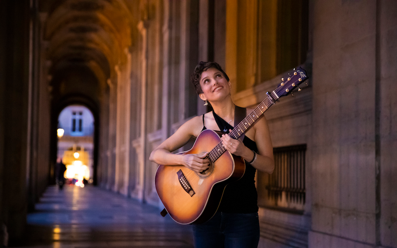 Guitar World lists Tampa native Christie Lenée among ‘Best Acoustic Guitarists in the World Right Now’
