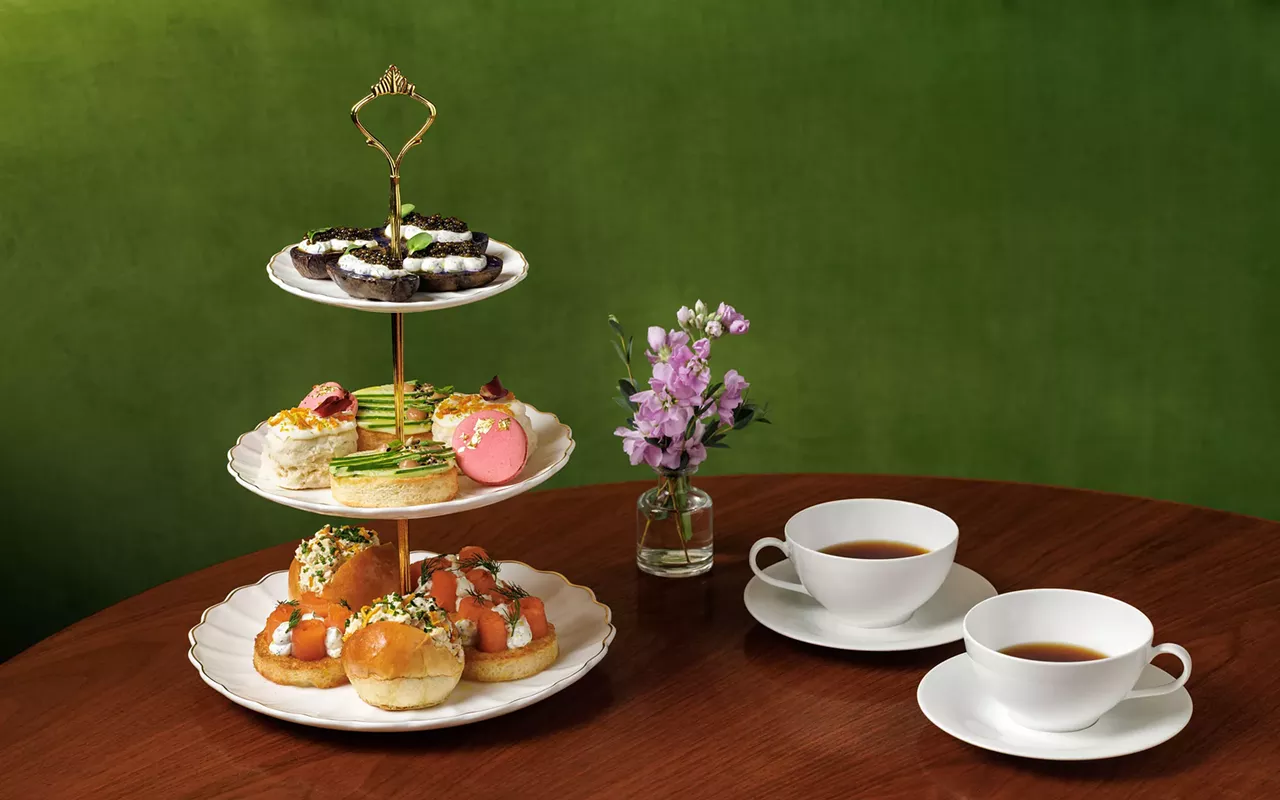 Image: HOLIDAY HIGH TEA