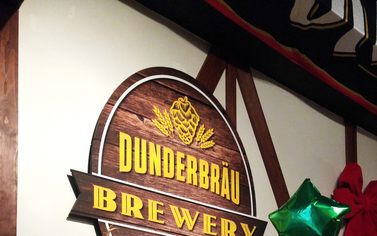 Mr. Dunderbak's recently added a microbrewery, Dunderbräu, to its beer bar and restaurant.