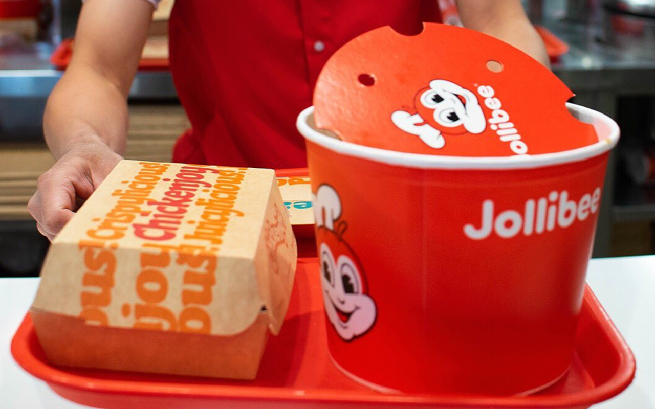 Jollibee is delivering free meals to healthcare workers, and needs your help