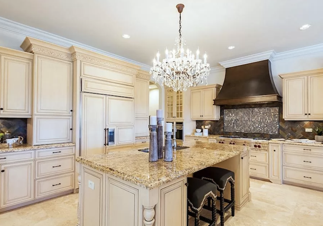 Jimmy Rollins Selling His New Jersey Mansion