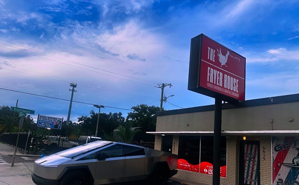 New halal fried chicken restaurant Fryer House opens in Seminole Heights