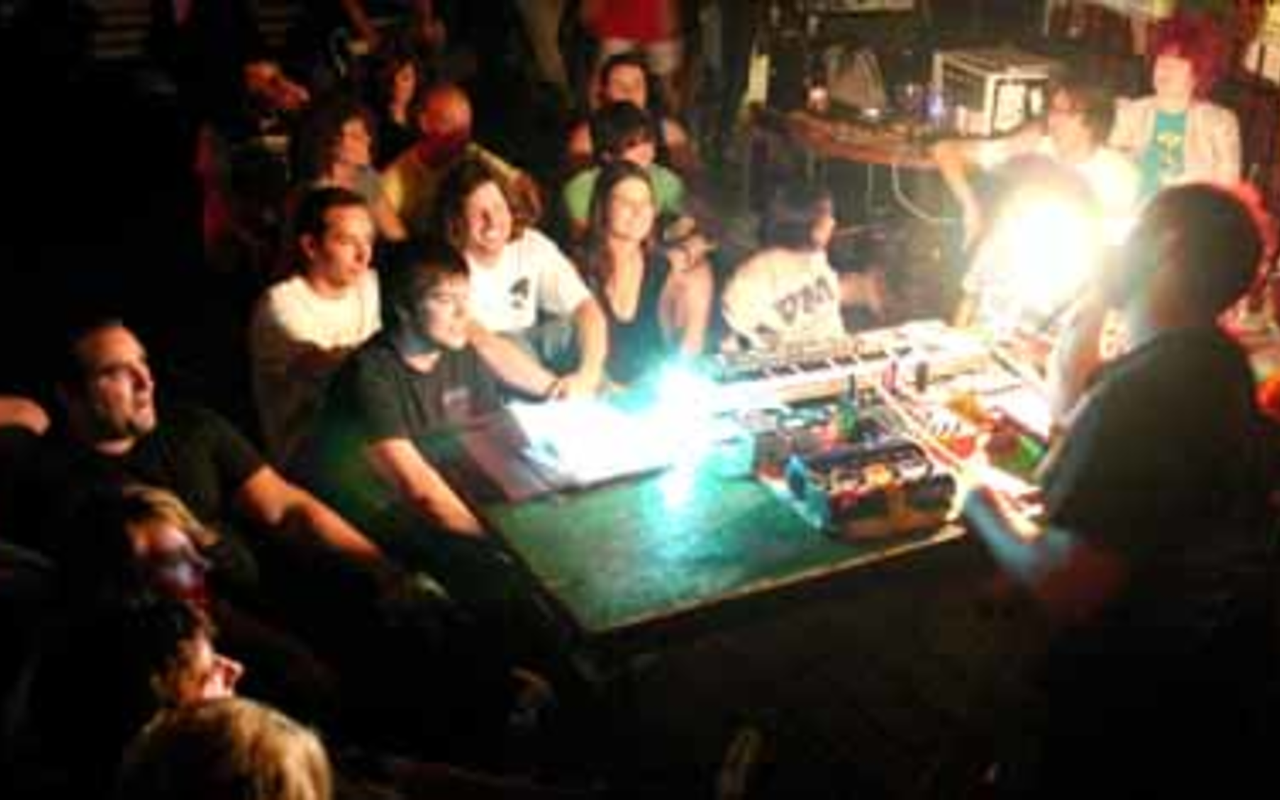 Dan Deacon at New World Brewery, 2007.