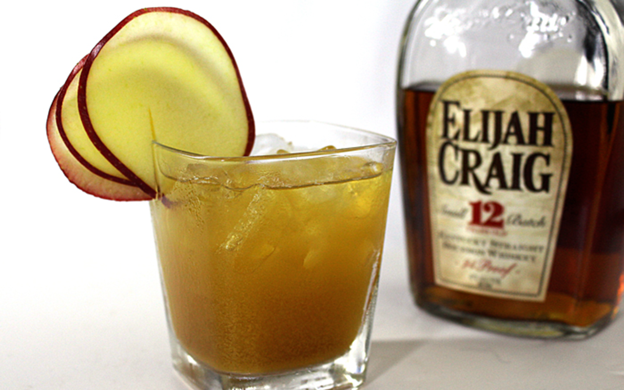 On the Sauce: Apple Pie Bourbon cocktail