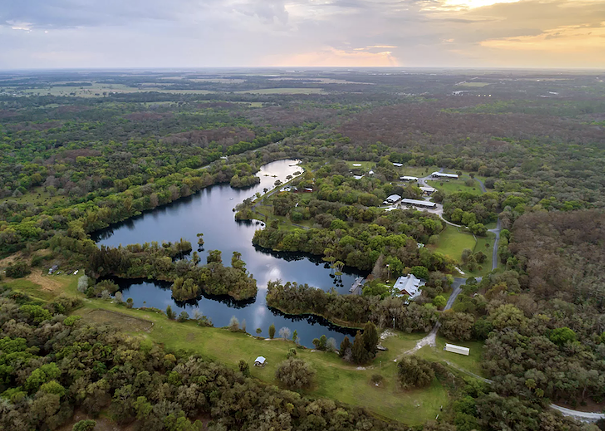 One of Florida's largest private hunting grounds is now for sale, and it comes with a mansion and a lake