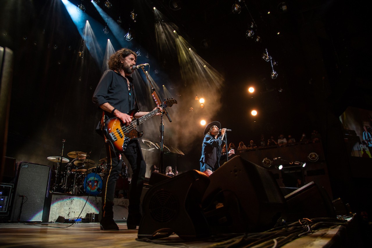 PHOTOS: 20 years later, The Black Crowes return to Tampa&#146;s Florida State Fairgrounds
