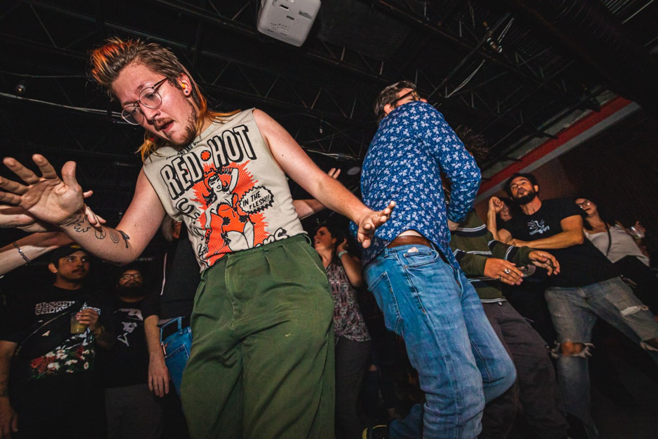 Photos: Everyone we saw when Tampa punk band Right on Time played Bradenton's Oscura nightclub