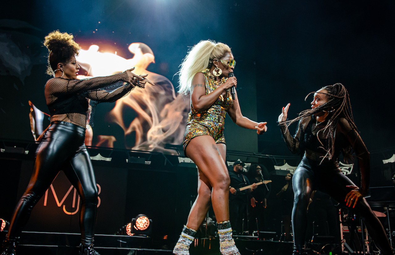 Photos from Mary J. Blige and Nas playing Tampa's MidFlorida Amphitheatre