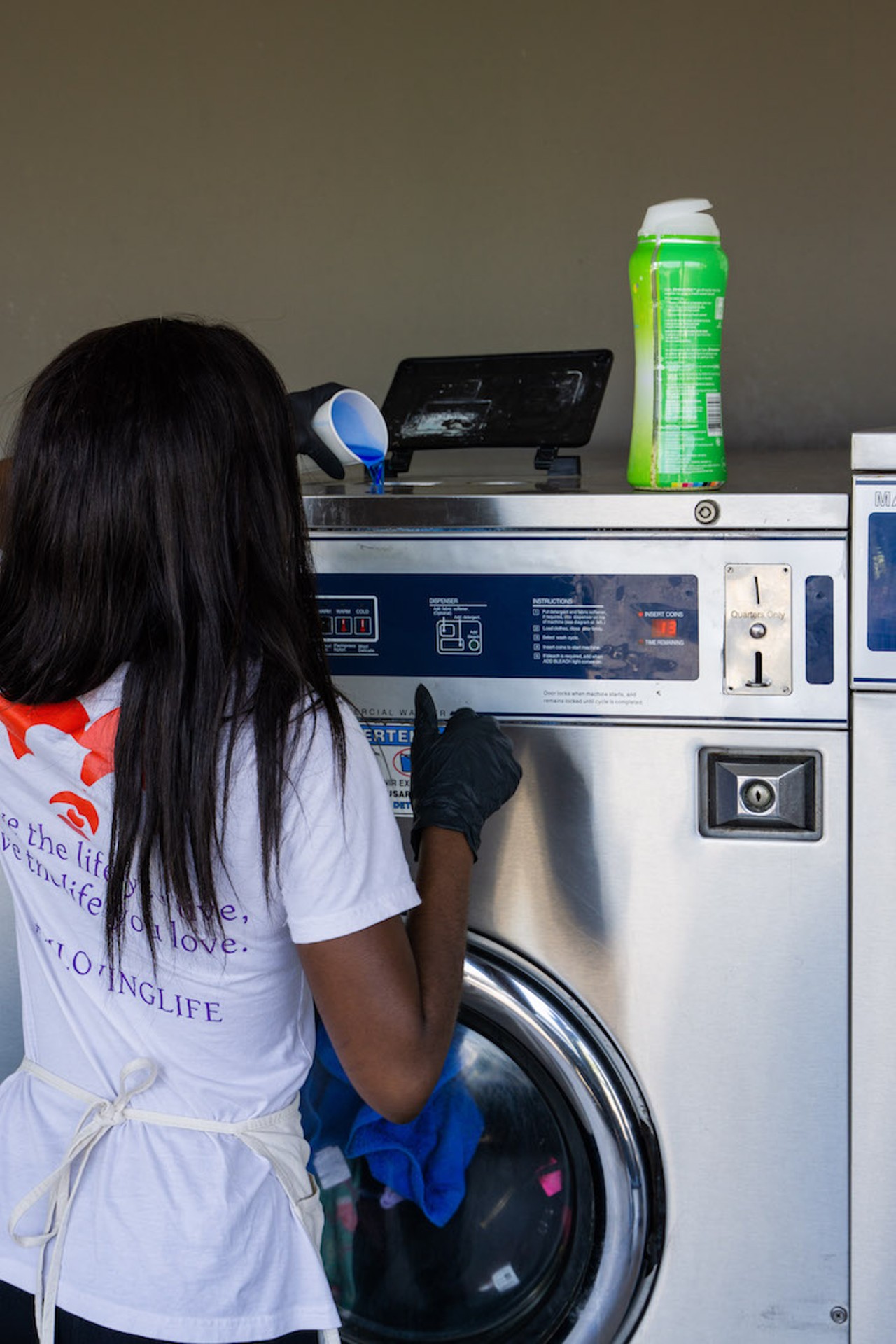 Photos from the Laundry Project's COVID-19 outreach at Big Wash West Tampa