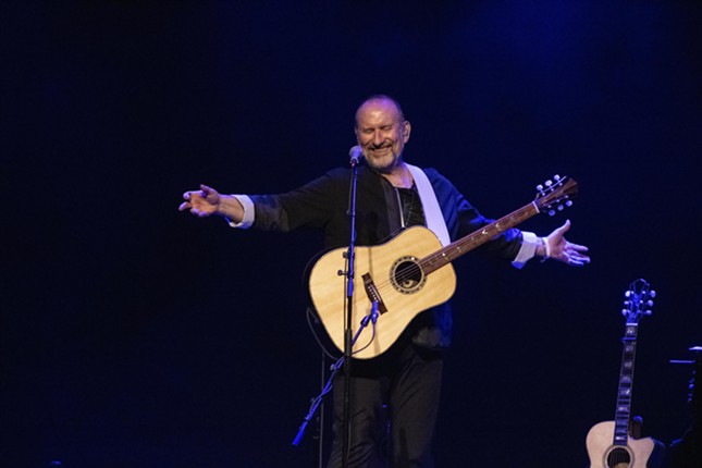 PHOTOS: In Clearwater, Colin Hay tells life anecdotes in between tracks during acoustic set