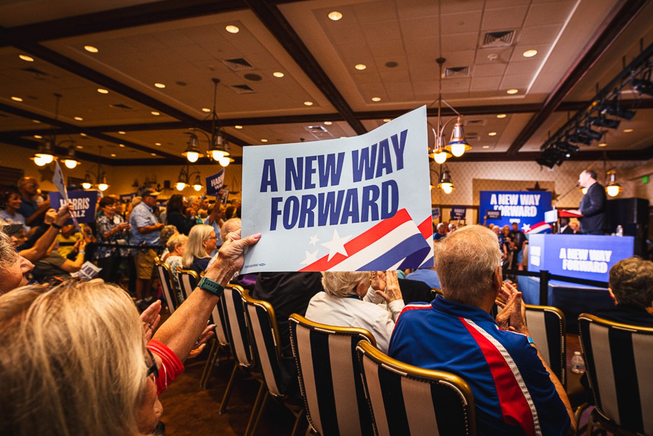 Photos: Kamala Harris' husband, Doug Emhoff, rallies Florida Democrats in The Villages