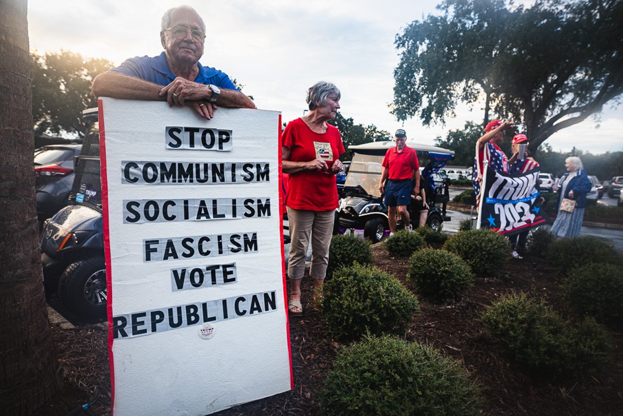 Photos: Kamala Harris' husband, Doug Emhoff, rallies Florida Democrats in The Villages