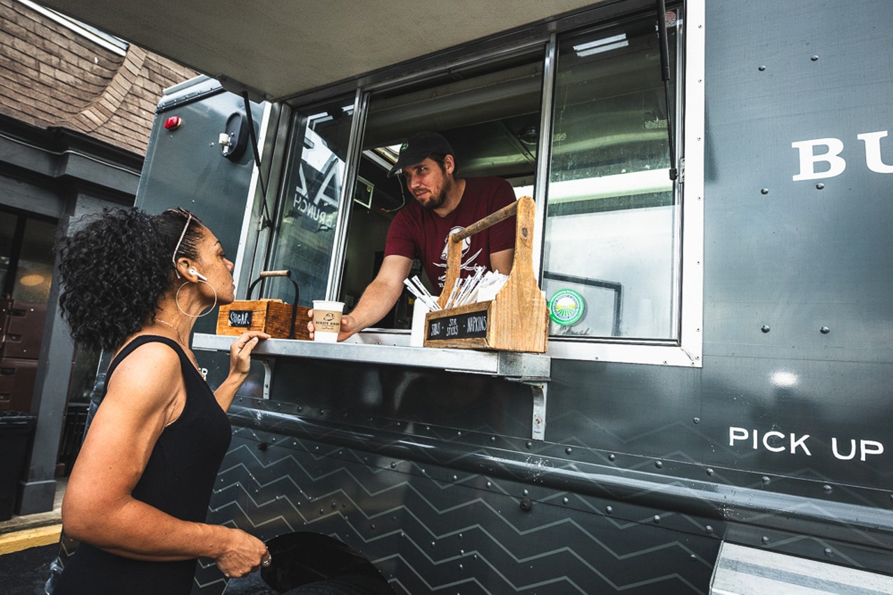 Photos: Tampa restaurants distribute free food to Hurricane Helene victims