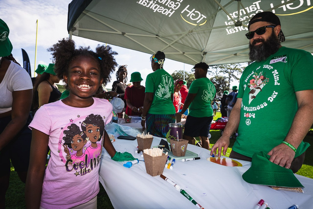 Photos: Titus O’Neil gives Tampa students a Family Wellness Day