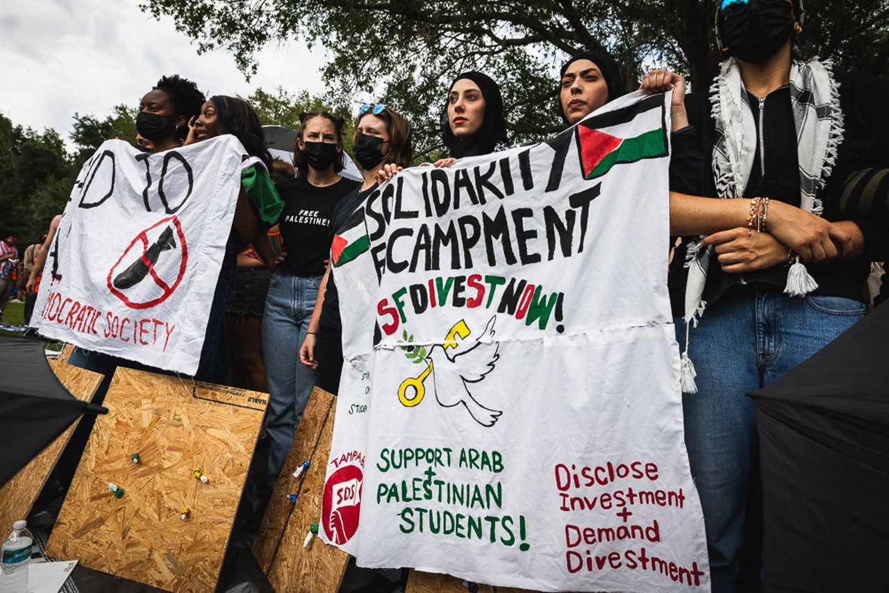 Police tear gas pro-Palestinian protesters at USF's Tampa campus, multiple arrests