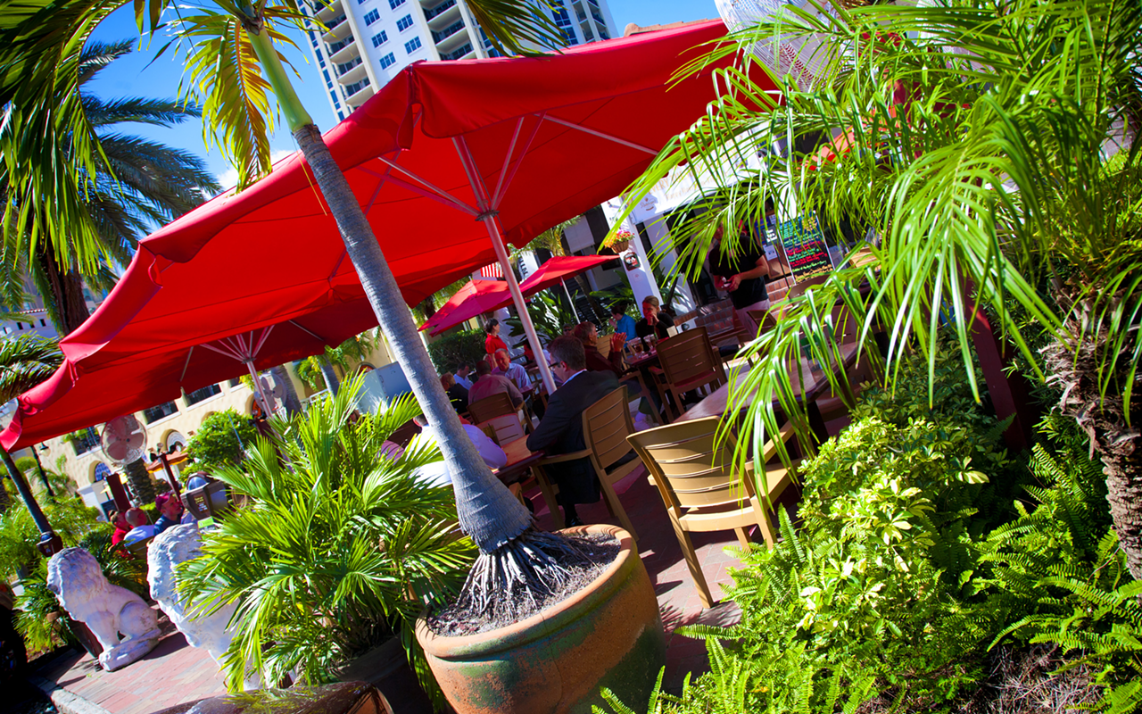 SUN AND MOON: The restaurant’s outdoor seating area on Beach Drive in St. Petersburg.