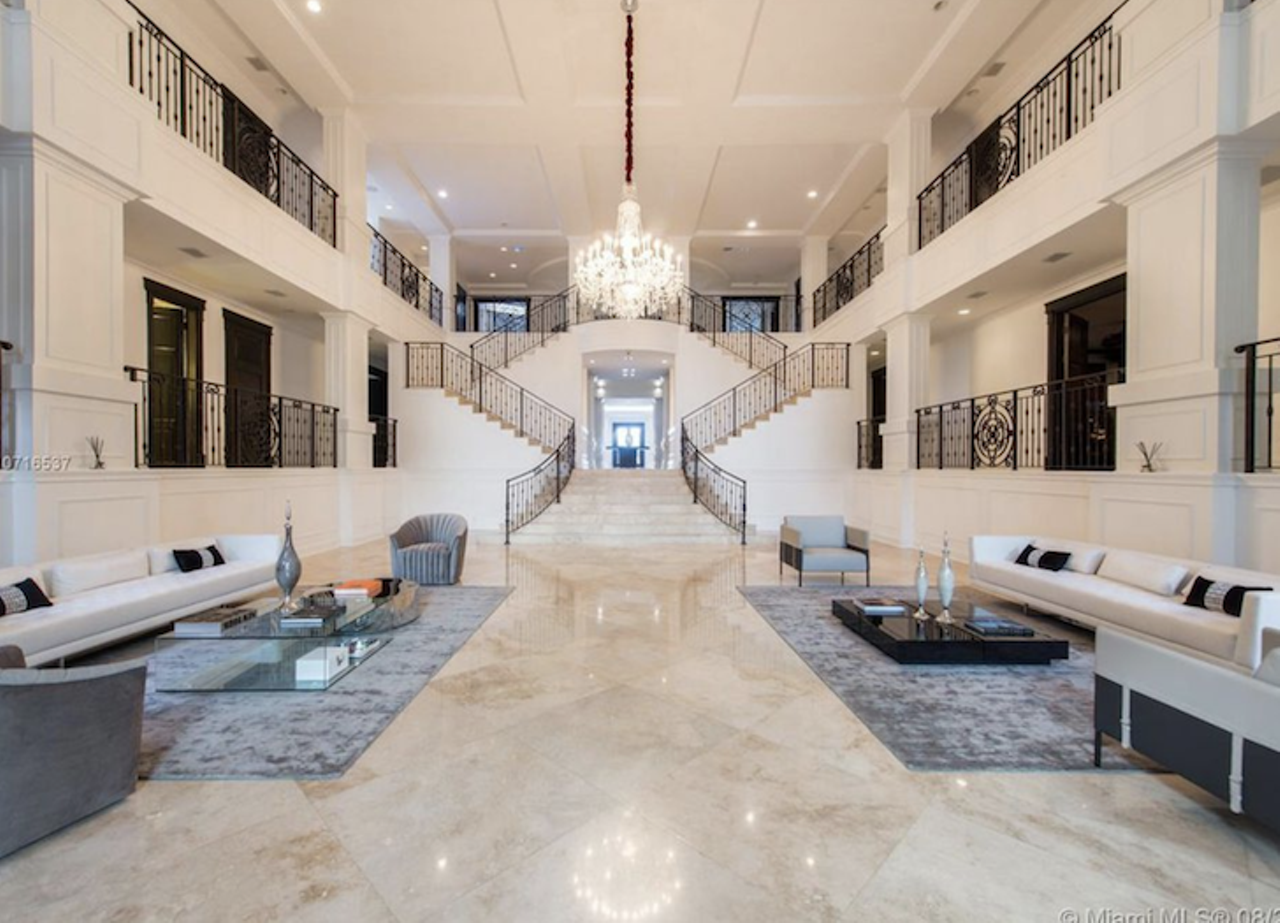Rapper Birdman finally sold his massive Florida mansion on 'Stunna Island'