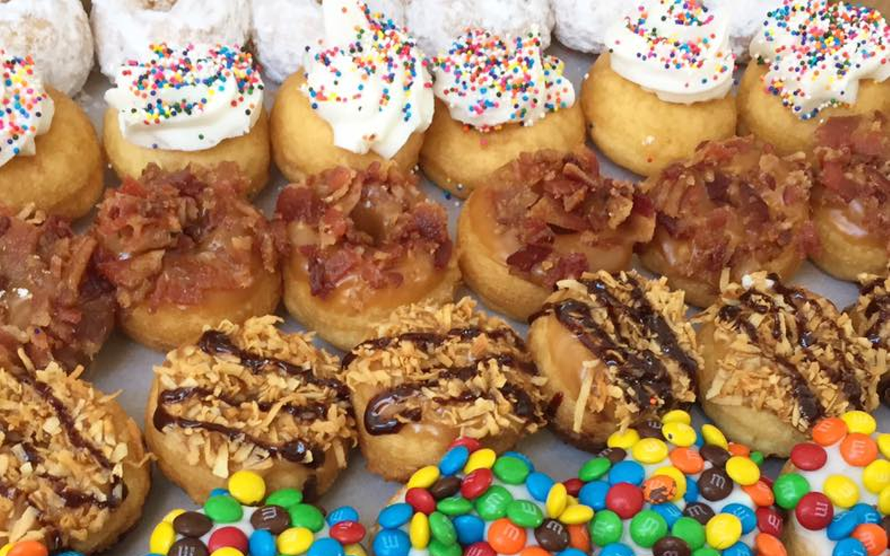 Remi's Minis of Riverview is the latest operation specializing in mini doughnuts.