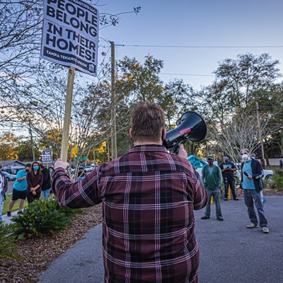 Residents at Tampa’s Holly Court apartments fight eviction at protest, and say that black mold is just part of poor living conditions