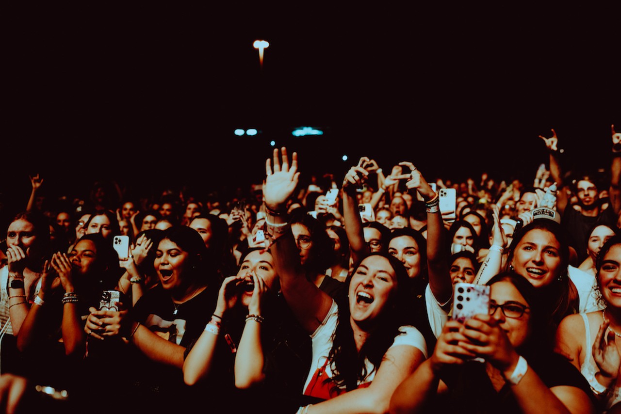 Review: For World Mental Health Day, Tampa got all of Noah Kahan’s love [PHOTOS]