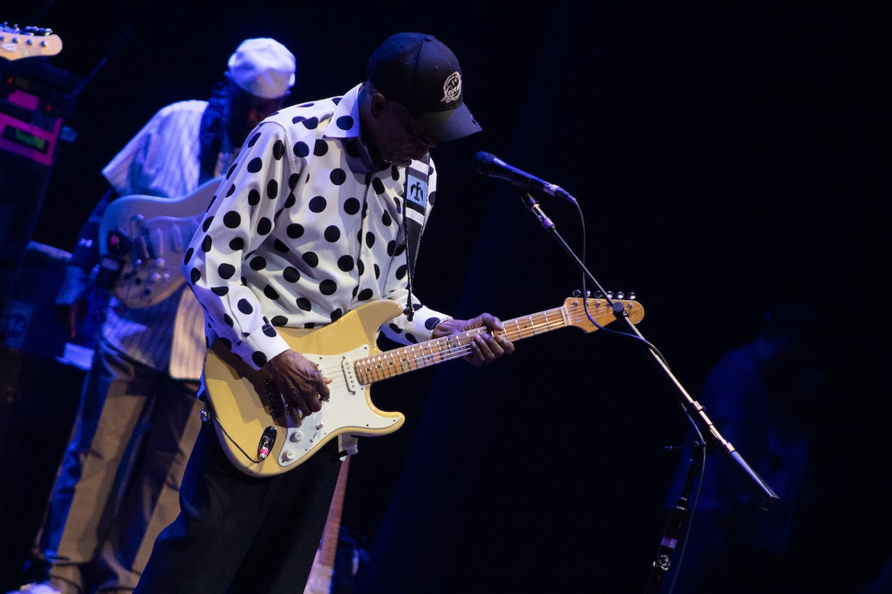 Review: In Clearwater, Buddy Guy stages a triumphant farewell to touring [PHOTOS]