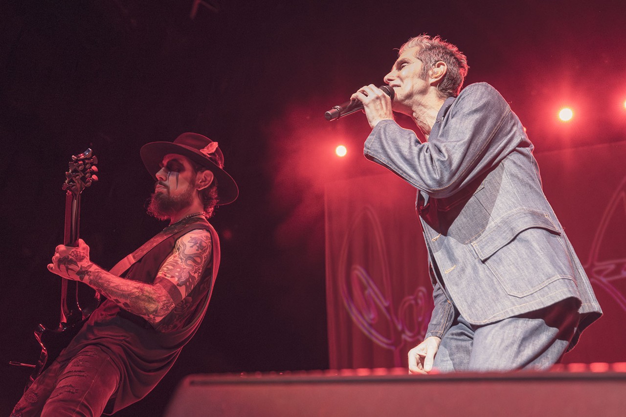 Review: In Tampa, Perry Farrell struggles, while the rest of Jane’s Addiction, Love and Rockets, shine [PHOTOS]