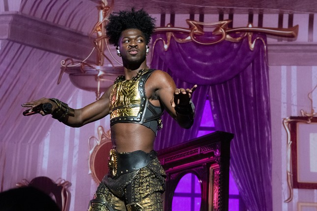 Review: Lil Nas X and his abs were looking good in Orlando last night