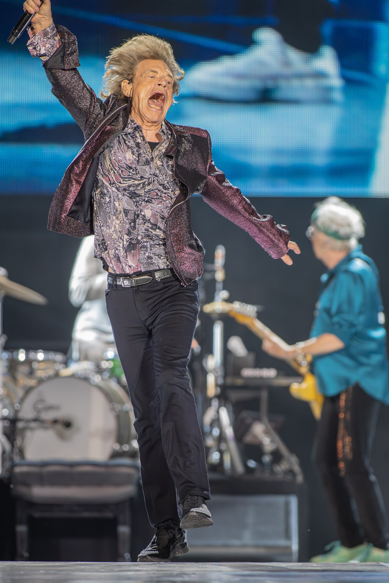 Review: The Rolling Stones bedazzle with new tracks and duets at historic Orlando concert [PHOTOS]