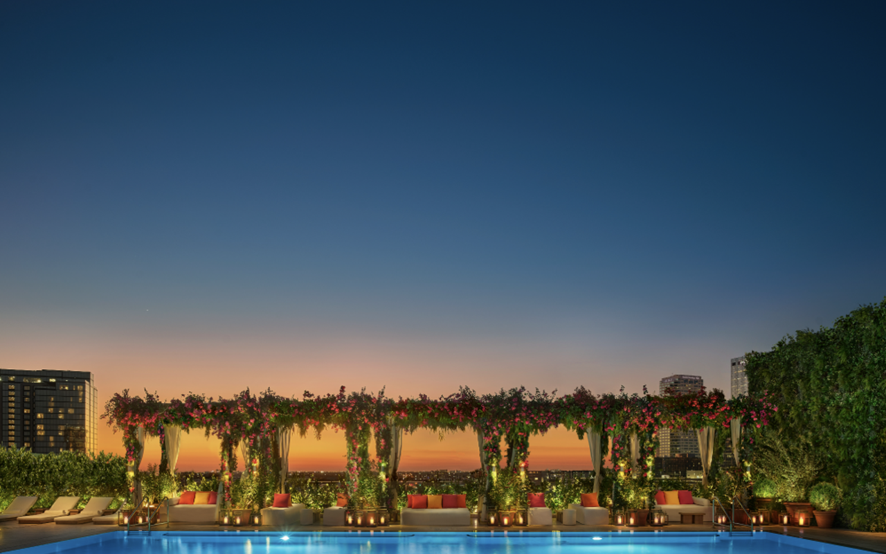 Image: Skyline Scenes | Christmas Vacation